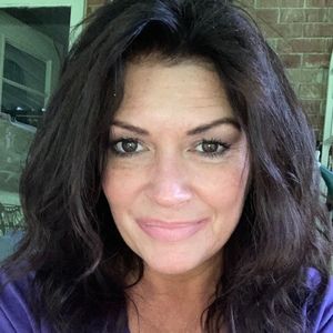 Meet your Posher, Jennefer